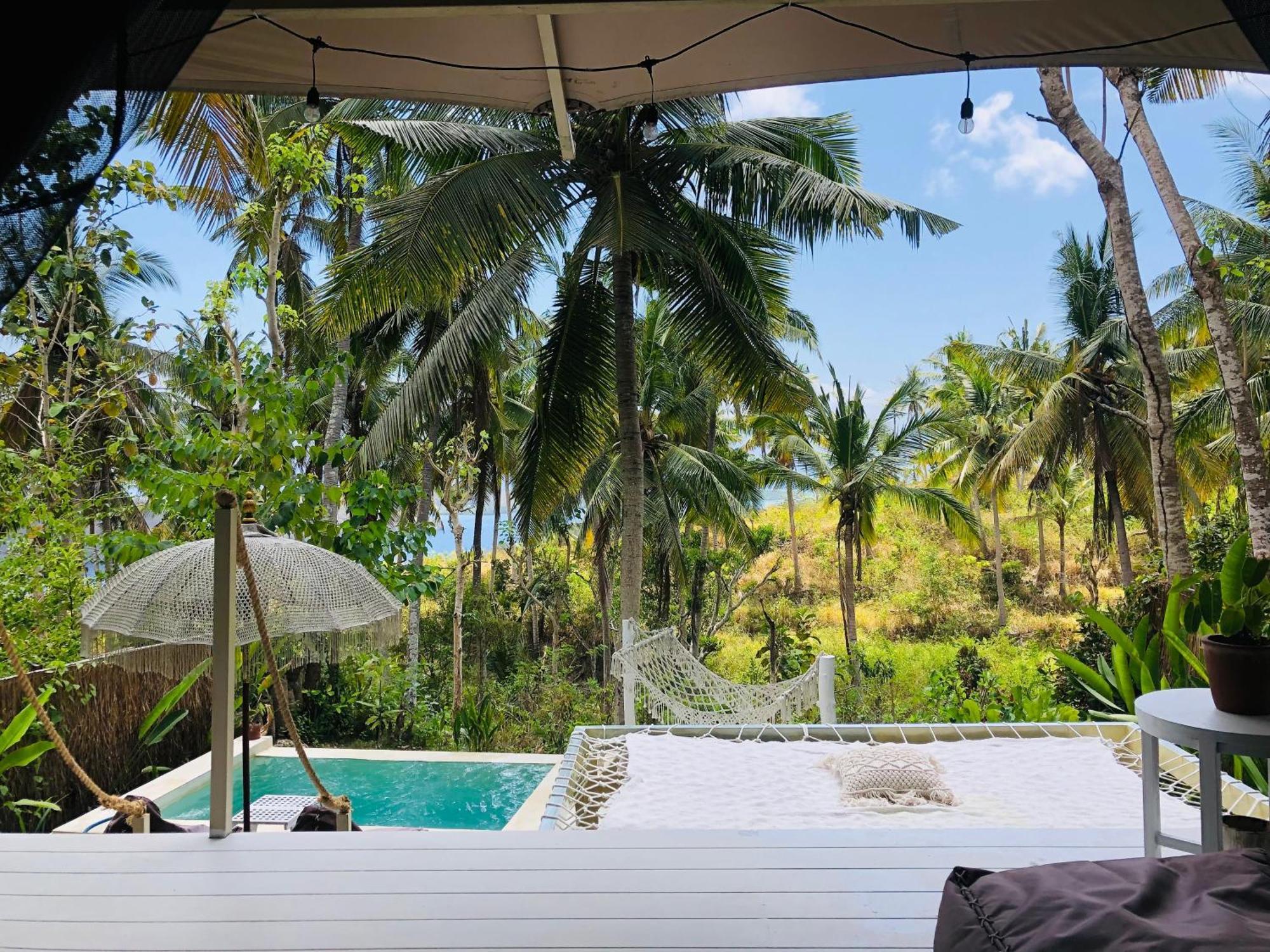 Отель Exotic Private Glamping Toyapakeh Экстерьер фото